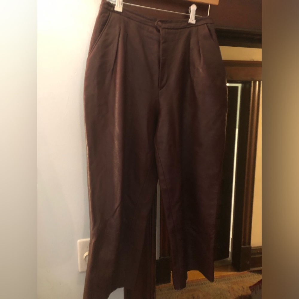 Vintage leather burgundy pleated pant crop length vintage size 12